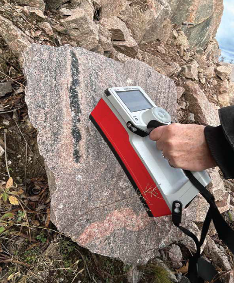 RS-232 BGO Super-SPEC Handheld Gamma-Ray Spectrometer